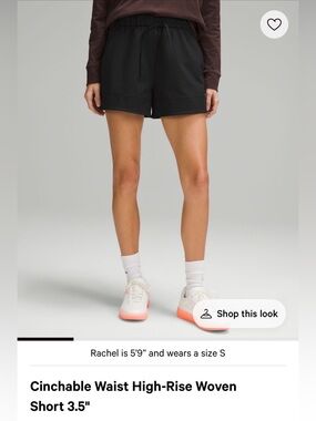 LULULEMON Cinchable Waist High-Rise Woven
Short 3.5" , black ,medium
